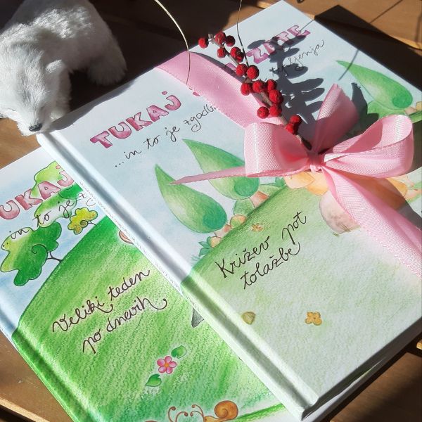 Postni komplet iz zbirke TUKAJ SEM ZATE