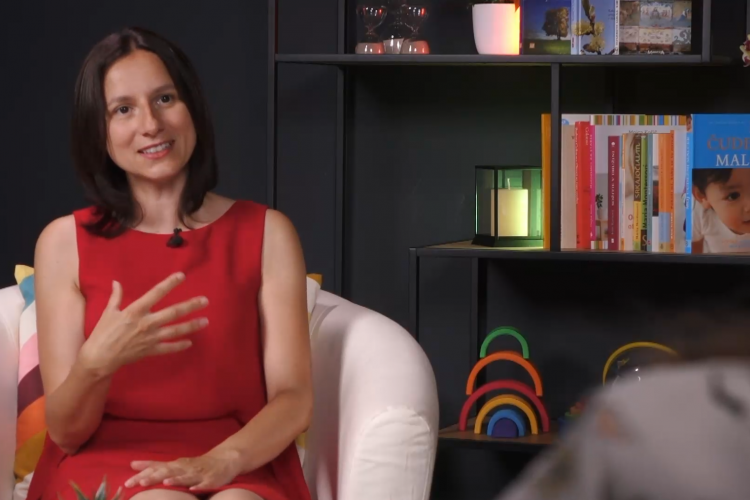 Mag. Darja Kalamar Frece: “Otrok bo imel tak odnos do življenja, kot ga imamo mi” (video)