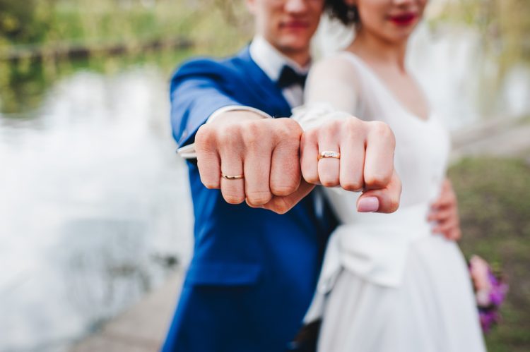 Zakaj je dobro, da ste poročeni in zakaj je zakonska zveza temelj družbe