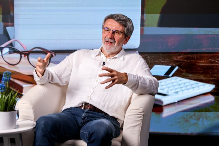 Rudi Tavčar: “Deloholizem je velik faktor, ki lahko začne rušiti zakon” (video)