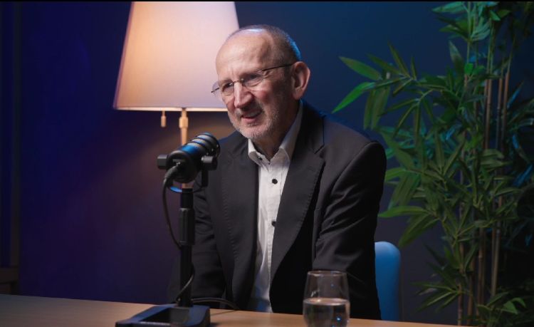 Dr. Christian Gostečnik: Prvih 1000 dni – obdobje, ki zaznamuje vse naše življenje (oddaja)
