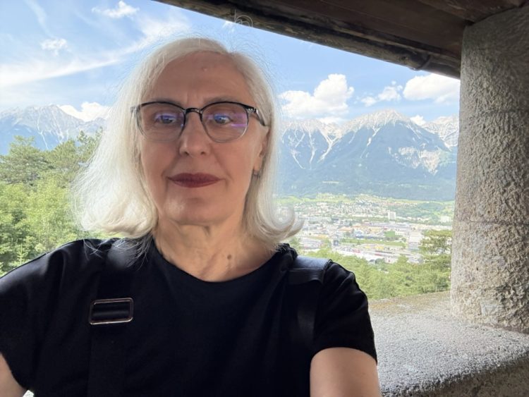 Dr. Milena Mileva Blažić: “Reforma šolstva mora izhajati iz bralne pismenosti, književne vzgoje in predvsem otroka.”